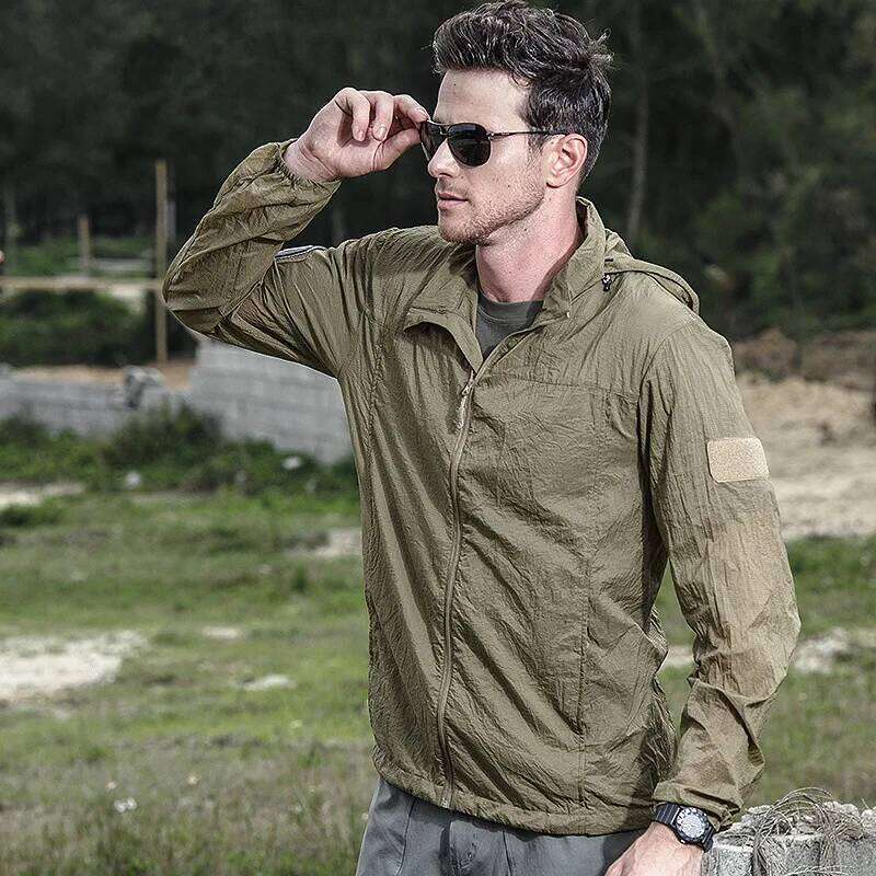 Summer Lightweight Tactical Men's Windbreaker Thin Skin Hooded Raincoat Quick Dry Breathable Waterproof Jacket