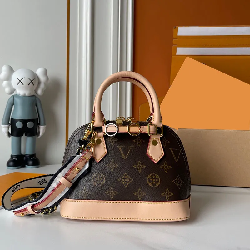 Fashion Designer bag shell hand-held crossbody bag versatile handbag canvas cowhide leather trimmed exquisite cherry pattern cherry bag saddle bag crossbody bag