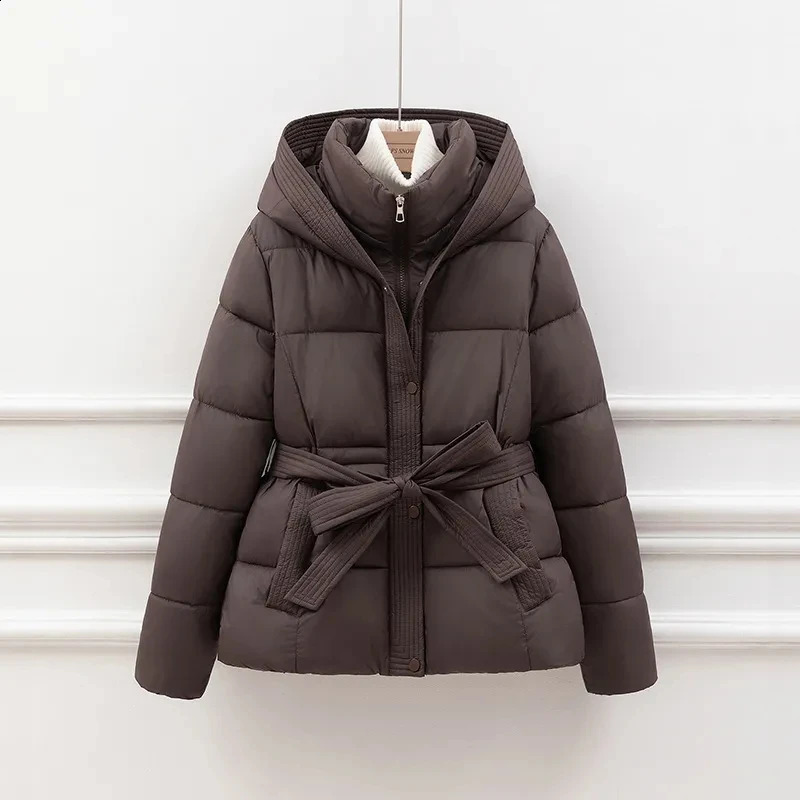 Womens Down Cotton Padded Jacket 2024 Short Loose Korean Version Ladies Outerwear Comfortable Elegant Lady Winter Parka Coat 250827