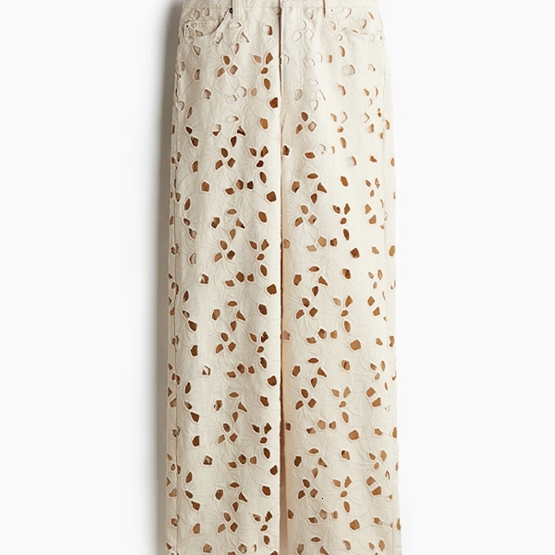 Hole White High Waist Womens Jean Fashion Flower Hollow Out Loose Female Denim Trousers 2025 Summer Autumn Streetwear Jeans Z260313