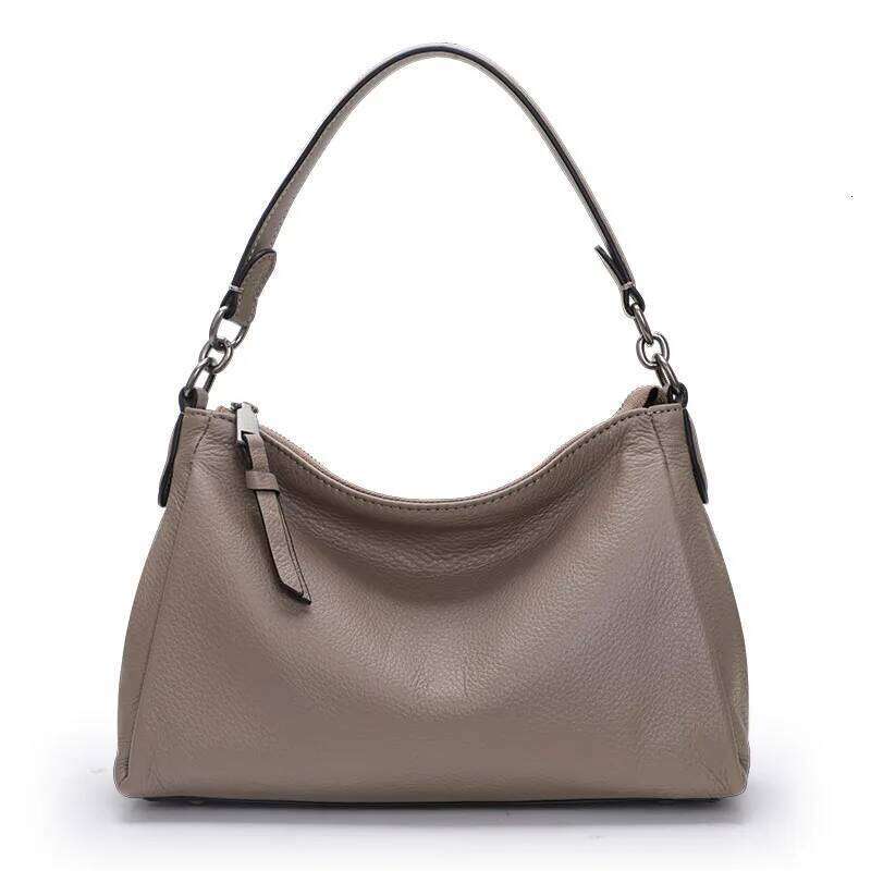 2025 New Western Style Pillow Design Small Group Genuine Leather Women's Tide Advanced Senses Crossbody Bag