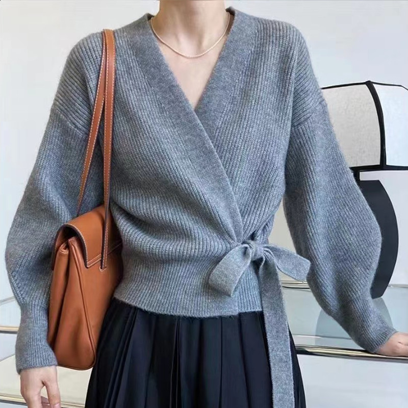 irregular cashmere sweater for women in autumn and winter high-end button with wool knitted cardigan fashionable knitted ultra-thin L065 241230