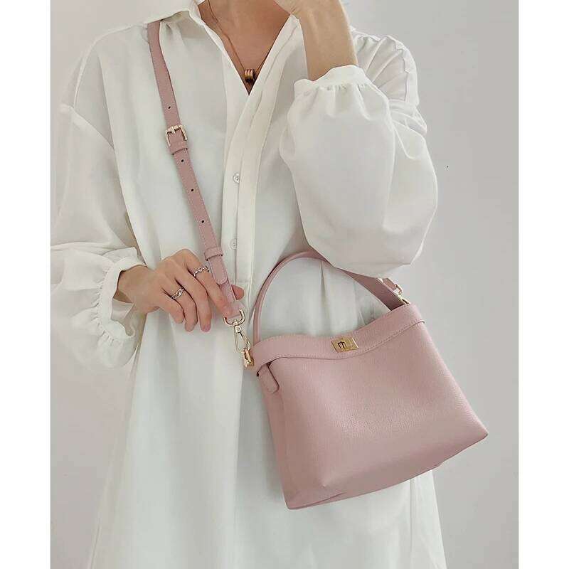 Women's Cow Leather Travel Shoulder Ladies Soft Cowhide Retro Fashion Handbags Female Designer Crossbody Bags Lady