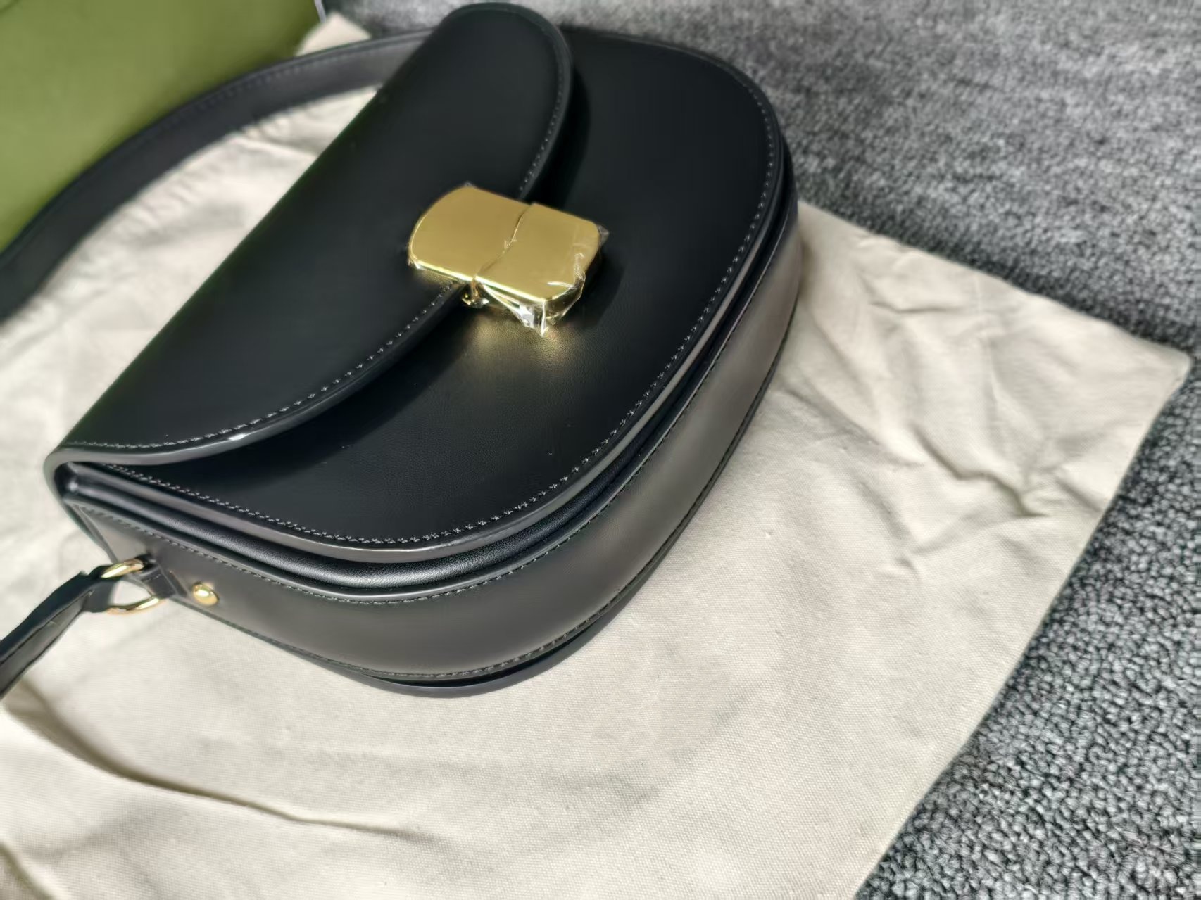Women's Bags Designer French Sezane Saddle Women's High-End Fashion Leather Metal Lock Bag Shoulder Crossbody niche market