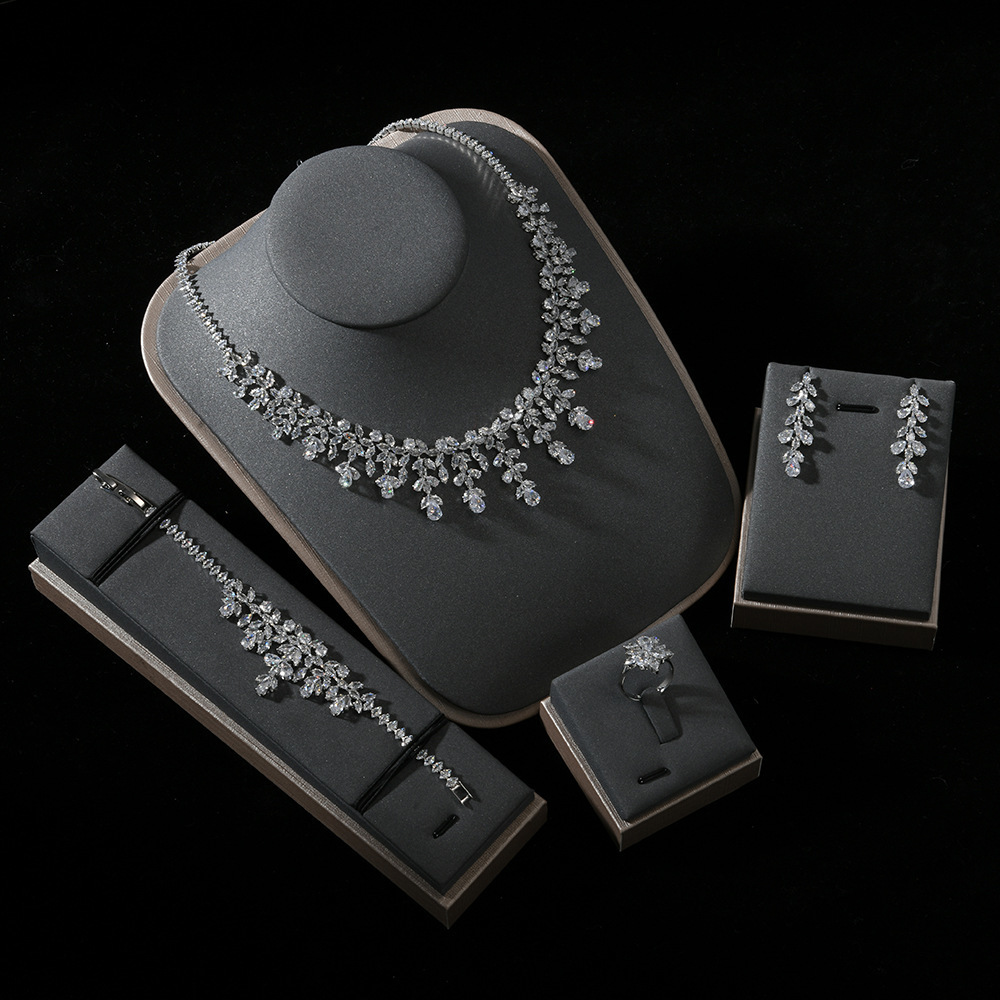 HIBRIDE Simple Water Drop Crystal Cube Zirconia Necklace Earring Set 4-piece African Womens Bead Jewelry Set N-297 241106