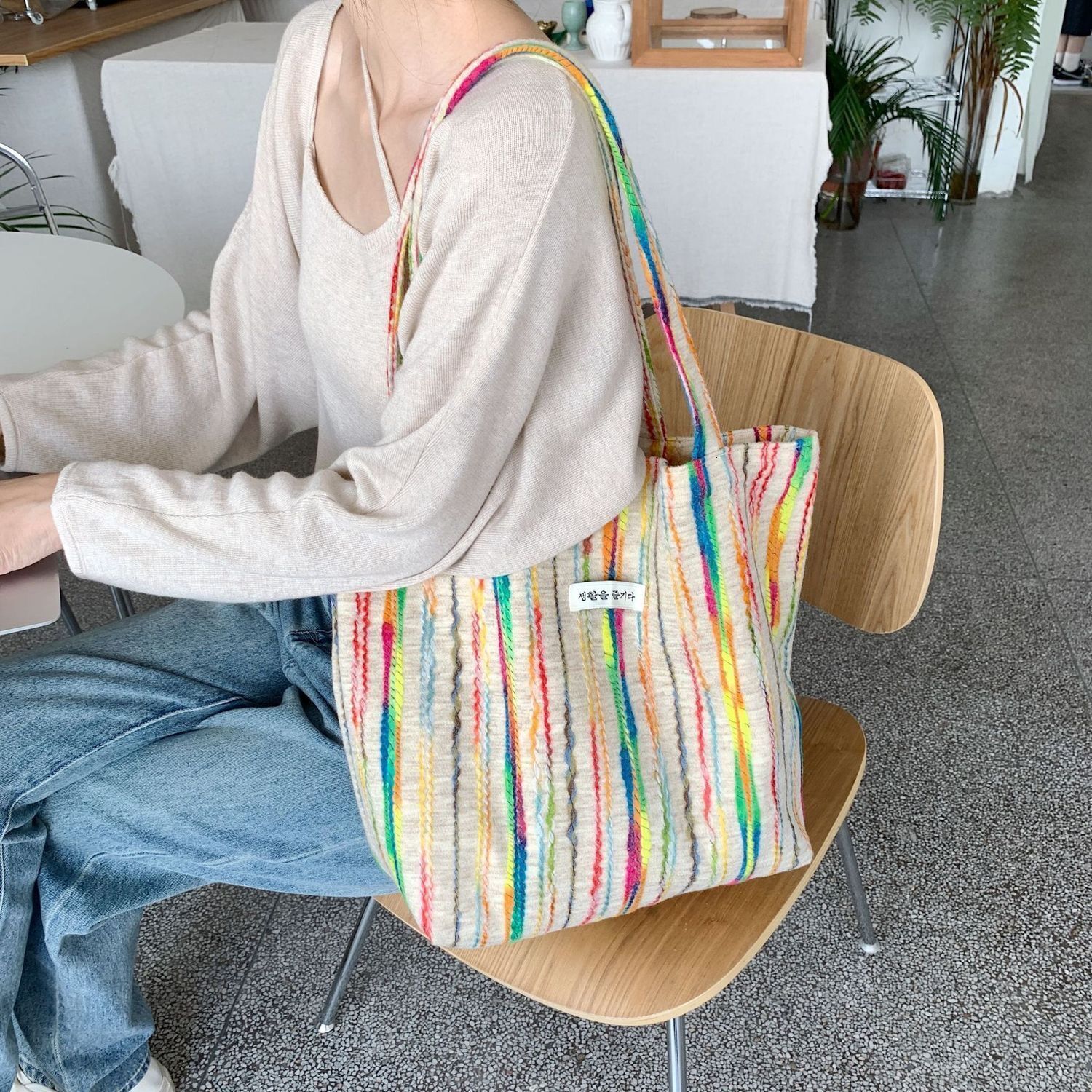 2025 autumn new forest style niche rainbow striped casual shoulder bag canvas bag simple class commuting large capacity bag designer canvas bag