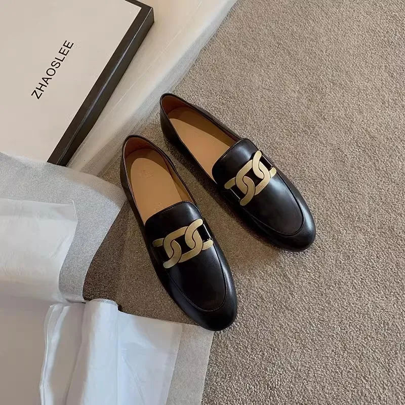 Metal Spring New Chain Woman All Match Flats Brand Designer Small Leather Shoes Preppy Girls Moccasins Ladies Loafers