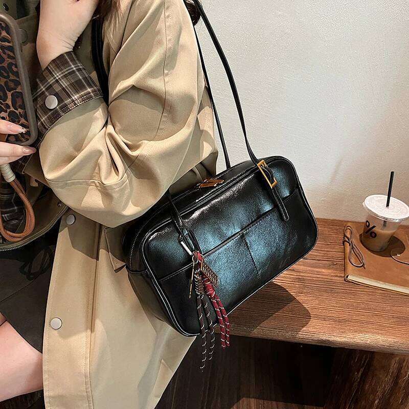 LEFTSIDE Small PU Leather Underarm Bags For Women 2024 Winter Y2k New Trend Fashion Shoulder Tote Bag Handbags And Purses