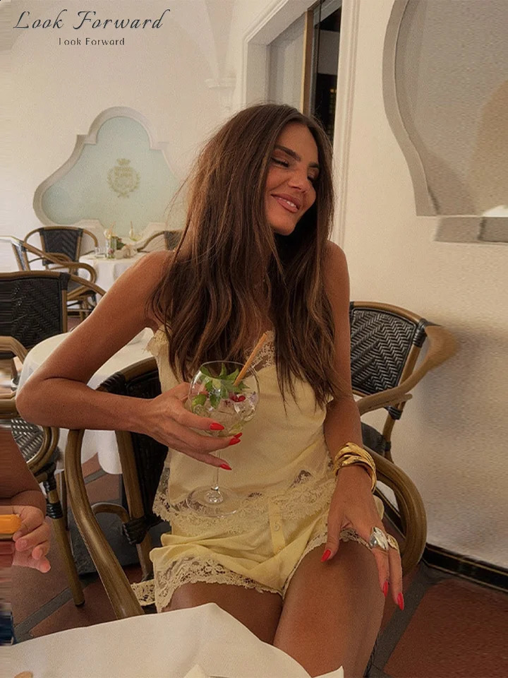 Lace Satin Shorts Suit Woman Summer Holiday Patchwork Vneck Slip Top Short Pants Set Woman Sleeveless Casual Sets Female Sexy 250829