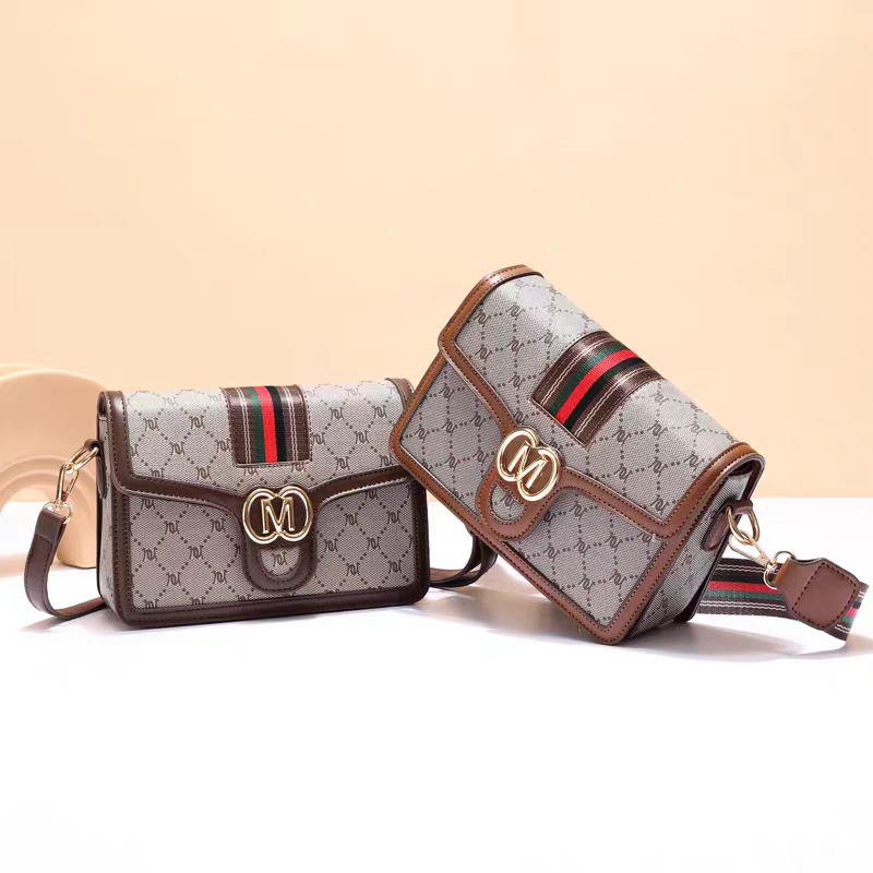 2025 new high-end fashion light luxury women's bag small square shoulder bag with stripe details and gold logo compact multifunctional crossbody 