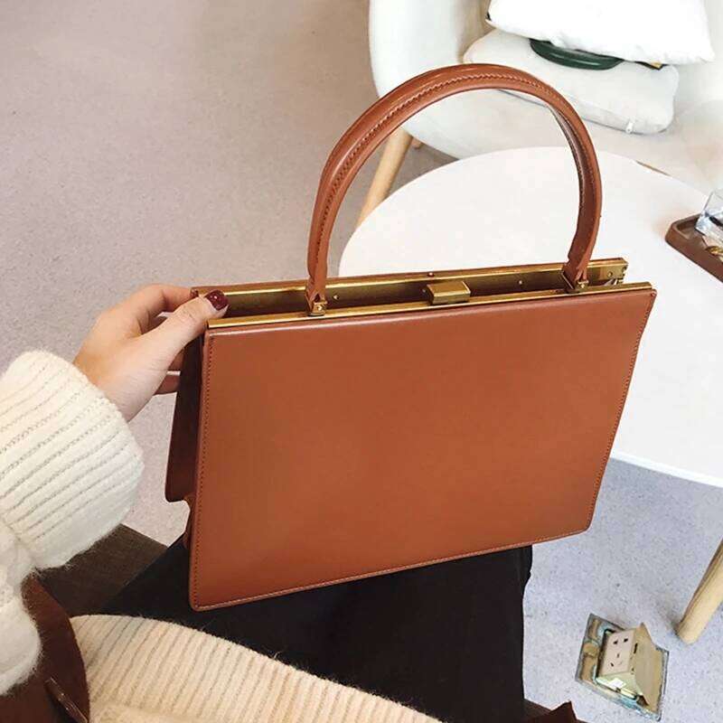 Vintage Clasp Women Handbags Medium Metal Frame Design High Quality Female Tote Bag