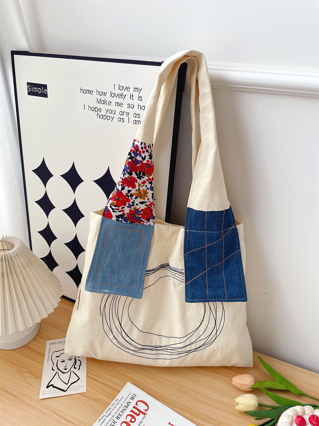 2025 Autumn New Female Student Canvas Bag Simple Retro Patch Diagonal Cross Bag Japanese Large Capacity Shopping Bag bag Fashion Handbag Designer Shou