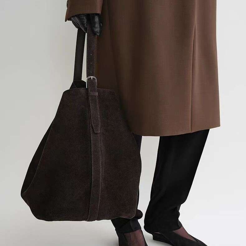 Designer Bag Tote Bag Shoulder Bag Niche Design Suede Matte Cowhide Bucket New Genuine Leather Commuter Women S Large Capacity Tote Bag