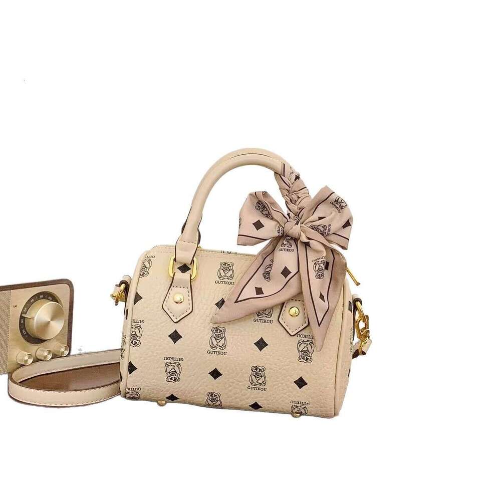 Designer Shoulder Bag Bag Luxury Bag Gutieke Large Capacity Bucket Bag, Vintage Crossbody Boston Pillow Women, Fashion Retro Grid Shoulder