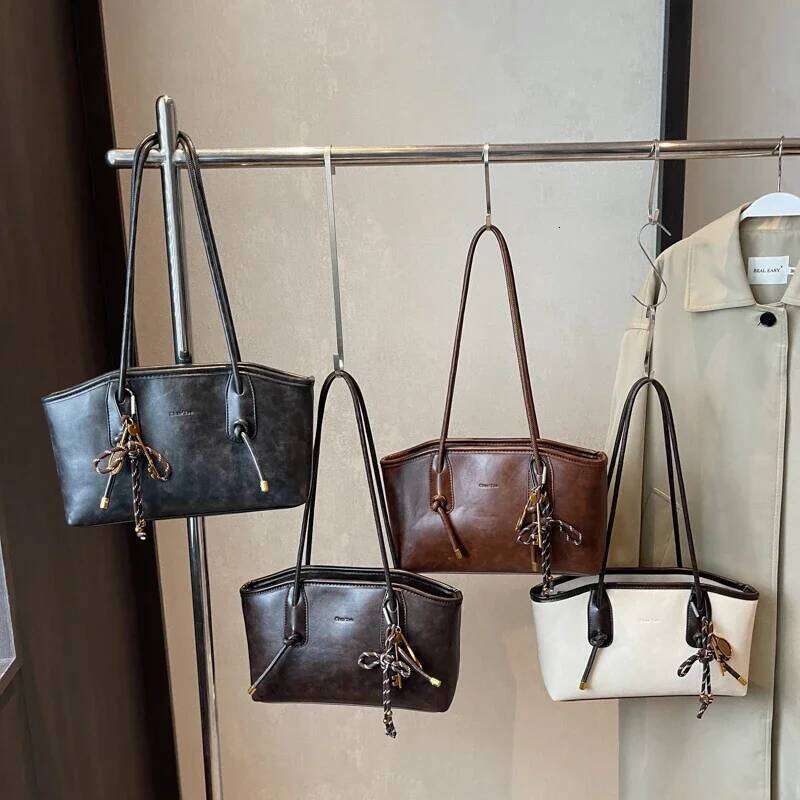 LEFTSIDE PU Leather Shoulder Bags For Women 2025 Winter Y2k Trend Female Crossbody Lady Handbags And Purses Retro Tote Bag