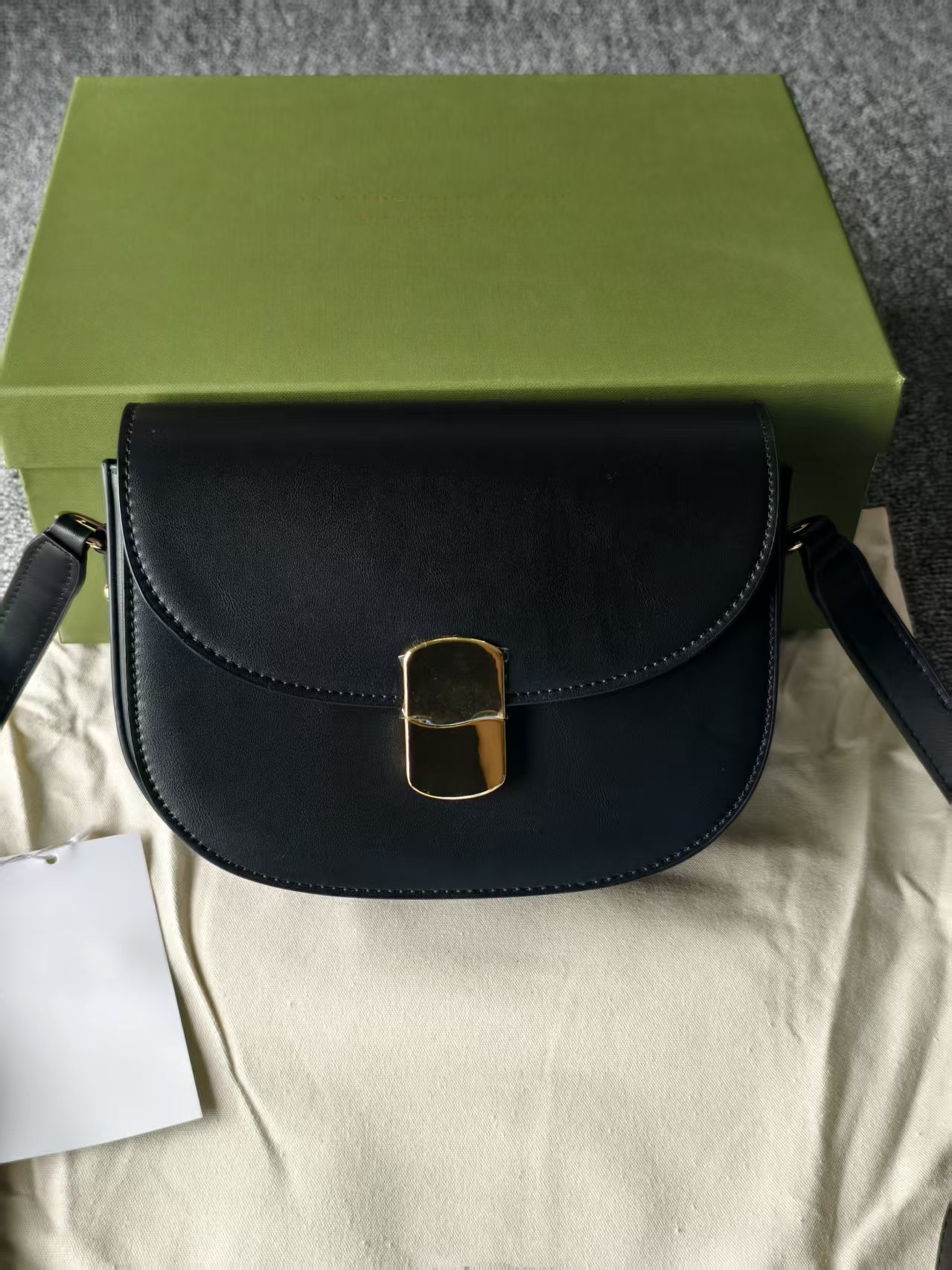Women's Bags Designer French Sezane Saddle Women's High-End Fashion Leather Metal Lock Bag Shoulder Crossbody niche market
