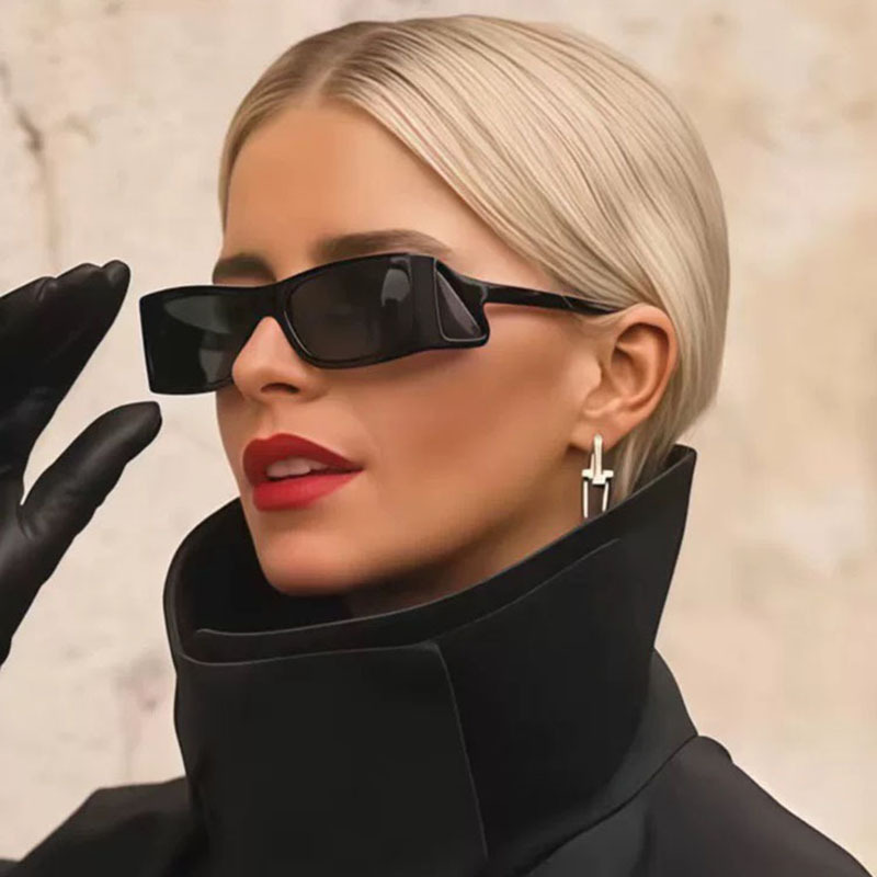 Runway Inspired Small Frame Sunglasses Trendy Hip Hop Fashion Shades for Women