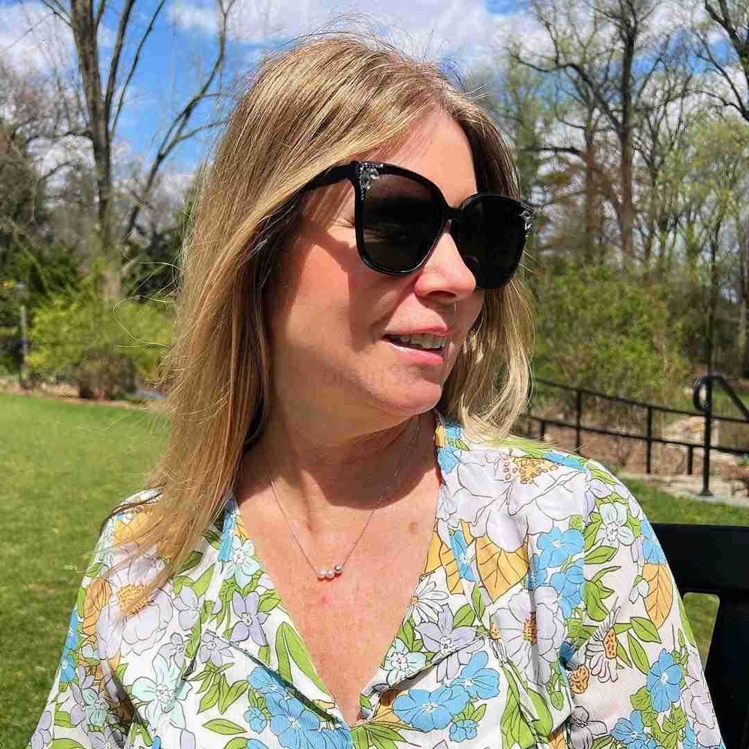 Sereney Three Generations Necklace as Birthday Gifts for Grandma 3 Circles Grandmother Granddaughter Mother Jewelry for Mom 3 Sterling Silver Necklace