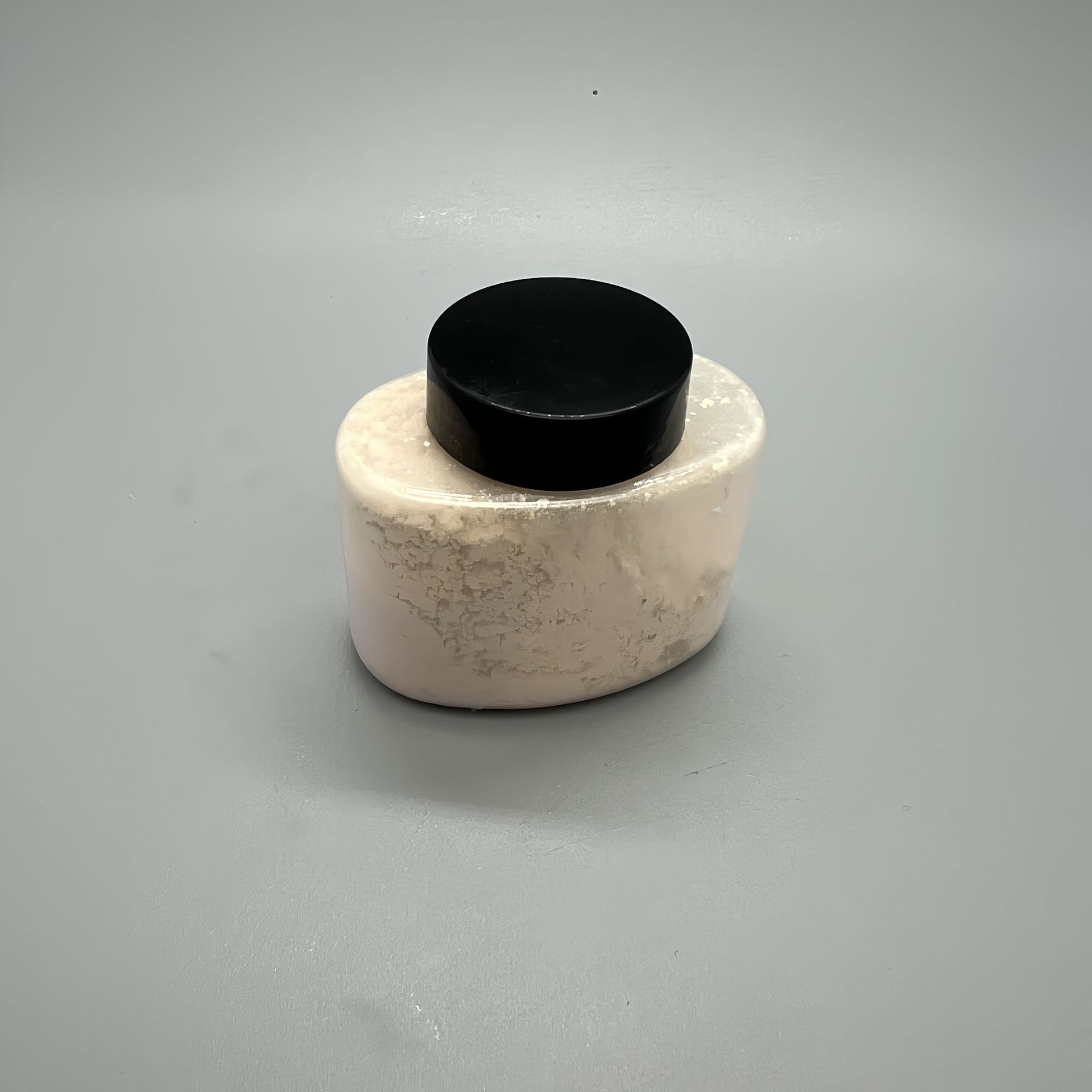 4 Colors Banana Scented Loose Setting Powder Long-Lasting Waterproof Sweat-Proof Oil-Conng Lightweight Tone concealer Face Powder X250827