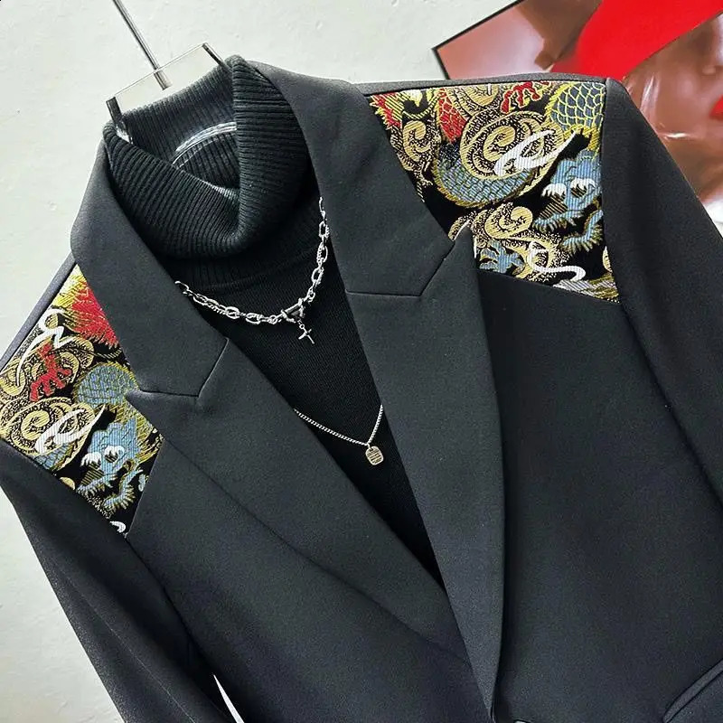 Chinese Style Men Blazers Coat Dragon Pattern Embroidered Suit Jacket for Spring and Autumn 2025 Loose Casual Top 250828