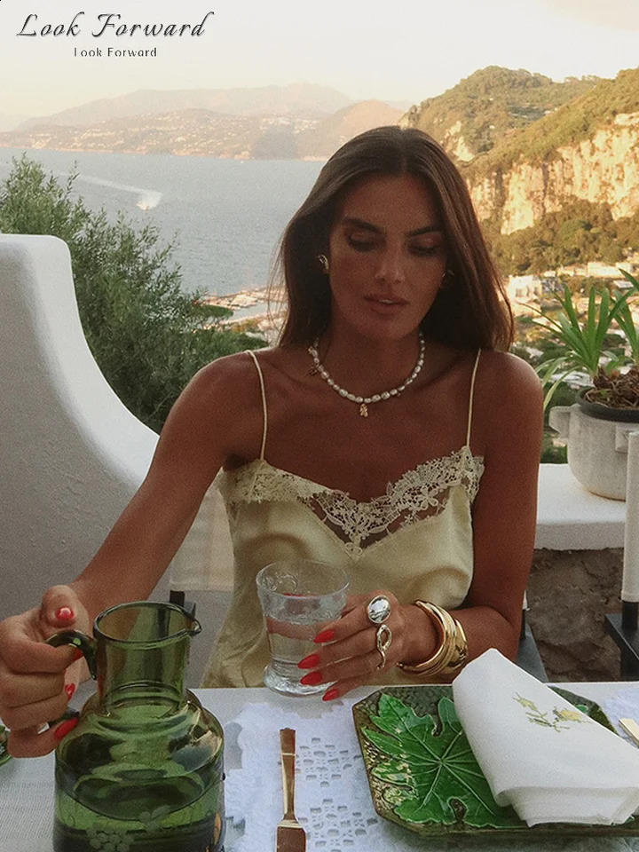 Lace Satin Shorts Suit Woman Summer Holiday Patchwork Vneck Slip Top Short Pants Set Woman Sleeveless Casual Sets Female Sexy 250829