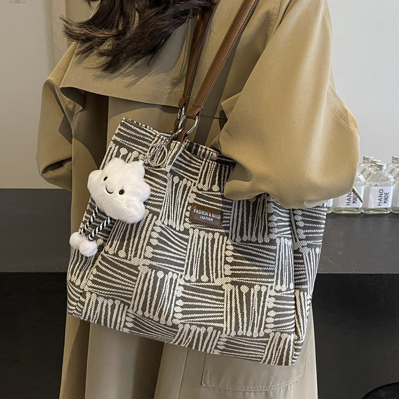 2025 Autumn New Korean Fashion Canvas Casual Simple, Small, Lightweight, Large Capacity Shoulder bag Bag Designer Handbag Women's Shoulder Bag