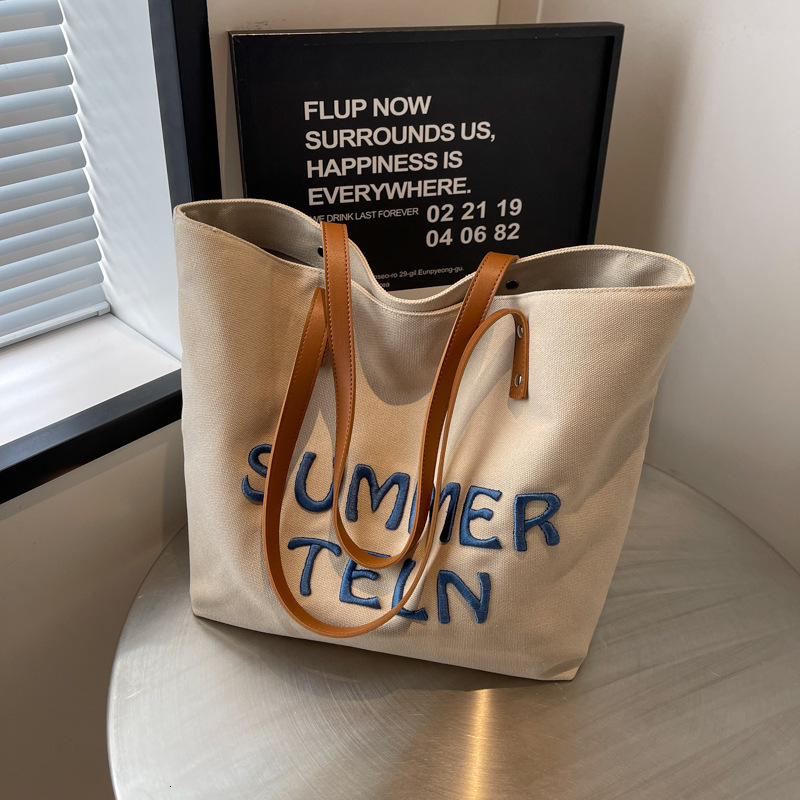 2025 Autumn New Women's Embroidered Letter Canvas Bag bag Large Capacity Commuter Handbag Single Shoulder Student Leisure Designer Single Shoulde
