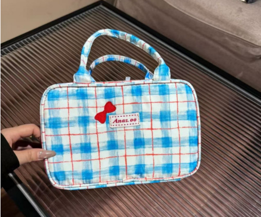 2025 Autumn New Elegant Makeup Bag Simple, Lightweight, Large Capacity Travel Double Zipper Storage Bag Handheld Toilet Bag Designer Handbag