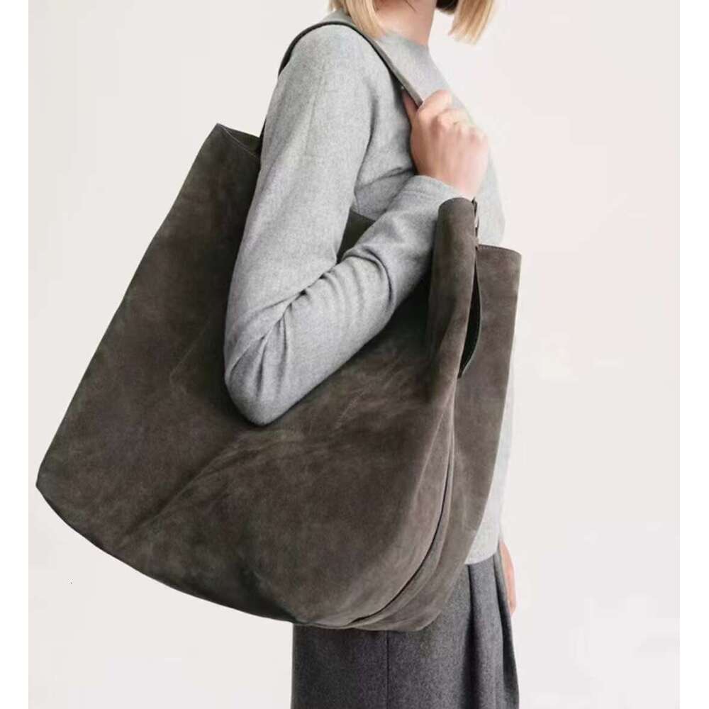 Designer Bag Tote Bag Shoulder Bag Niche Design Suede Matte Cowhide Bucket New Genuine Leather Commuter Women S Large Capacity Tote Bag