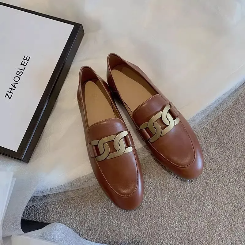 Metal Spring New Chain Woman All Match Flats Brand Designer Small Leather Shoes Preppy Girls Moccasins Ladies Loafers