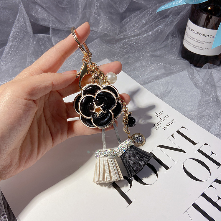 Designer Camellia tassel bag charms shoulder bag Korean pearl chain clothing car accessories keychain