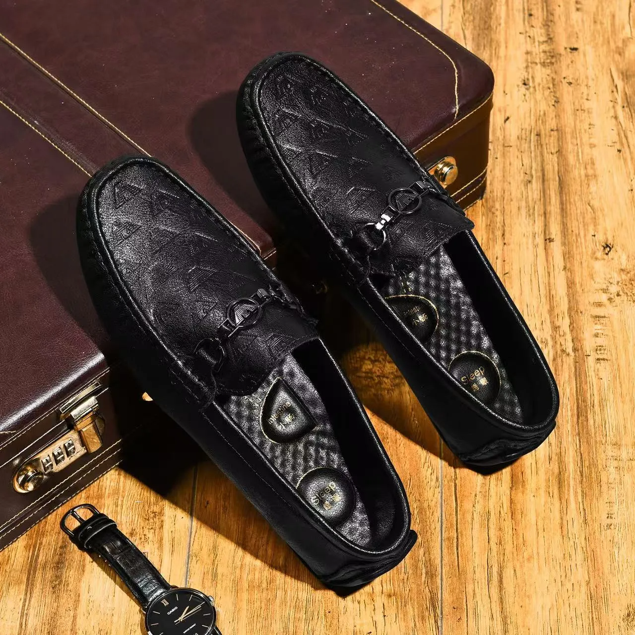 New Men Leather Casual Brand Black Formal Dress Designer Men Loafers Breathable Slip on Driving Shoes