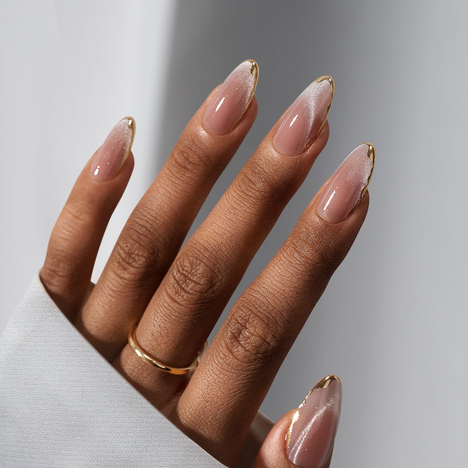 White Cat Eye Gold Border Medium Long Press On Nails, Fashionable Temperament Suitable For Girls And Women To Give Gifts