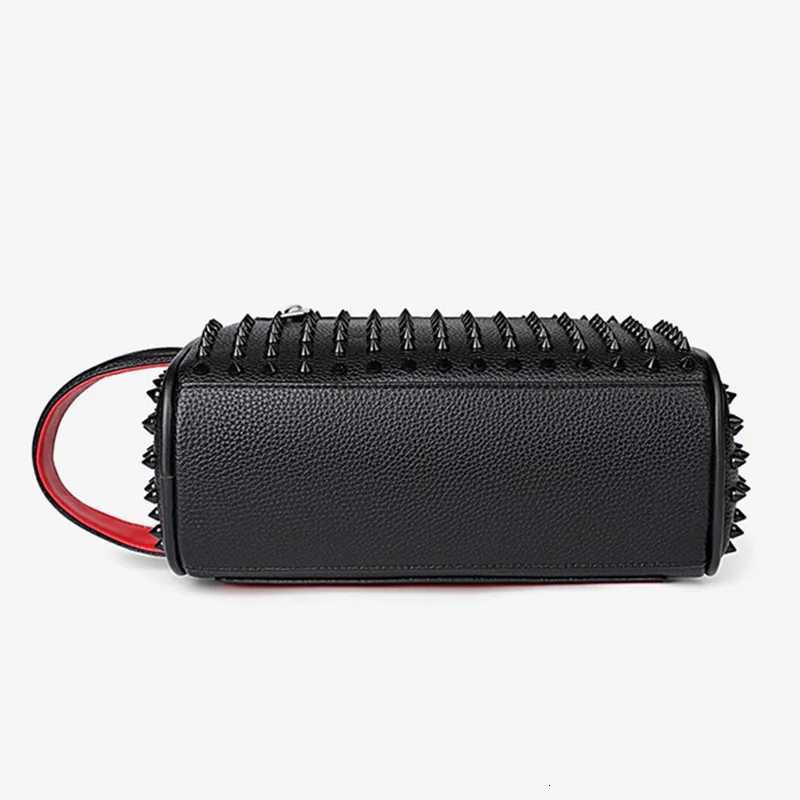 Men CluTCh Bag FAshion Personalized Design HighQuality Leather Waterproof Wallet Versatile Contrast Color Simple ZipperBag H250828