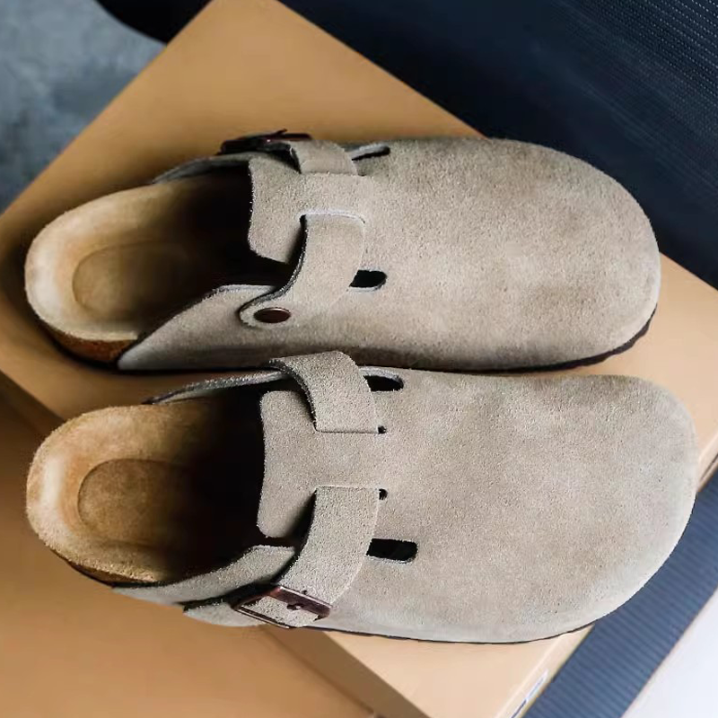 Designer Men's Casual Sandals Slippers Pointed Leather Clogs Sandals Mens Womens Retro Fashion Beach Clogs Slippers Comfortable Non-Slip Sole