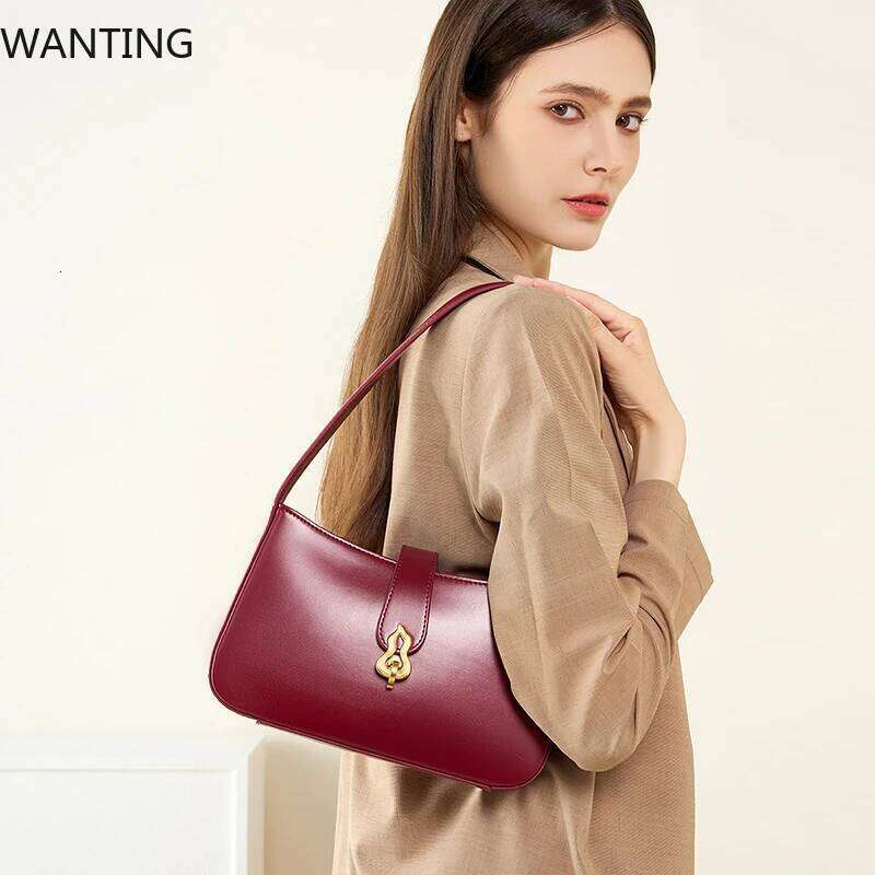 Genuine Leather Women's High-Quality Cowhide Shoulder Bag Designer Bags Women 2025 Trend Female Handbags 2690
