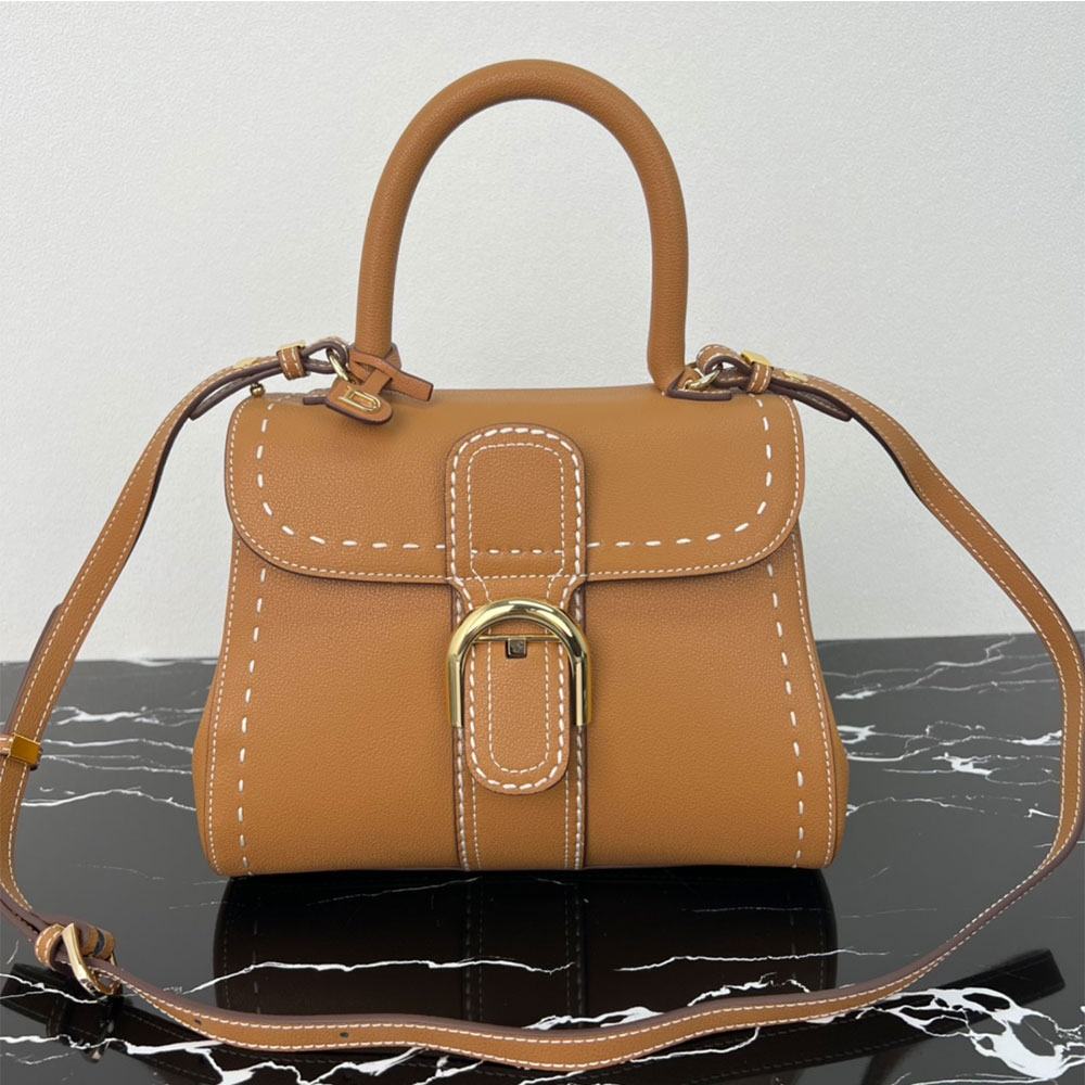 bag , size 24cm, Spring/Summer New red bag, travel bags designer
