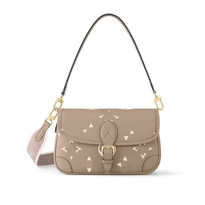 Designer bags Crossbodys Women Bag Handbag Messenger Oxidizing Leather METIS Elegant Shoulder Bags Tote Bag Lady Pigeon beige leather vintage Diana Crossbody bag