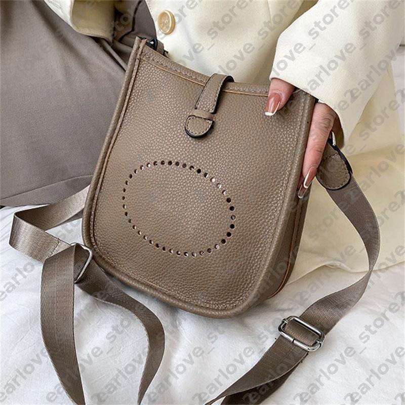 Designer Lunch Bag Women Cross Body Bags Luxury Mini Pu Leather Crossbody Bag Letter Hollowing Hobo Handbag Lady Purse Small Phonebag