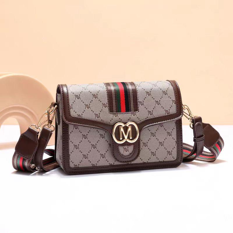 2025 new high-end fashion light luxury women's bag small square shoulder bag with stripe details and gold logo compact multifunctional crossbody 