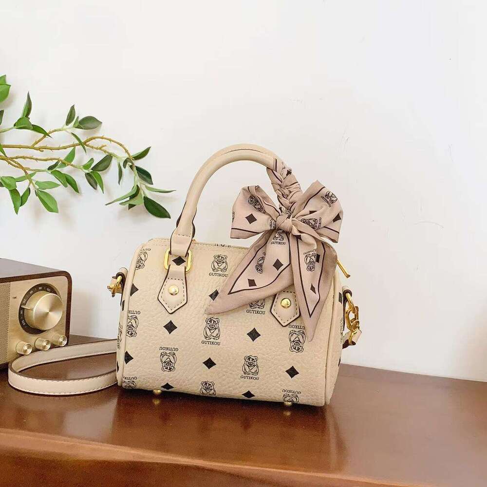 Designer Shoulder Bag Bag Luxury Bag Gutieke Large Capacity Bucket Bag, Vintage Crossbody Boston Pillow Women, Fashion Retro Grid Shoulder