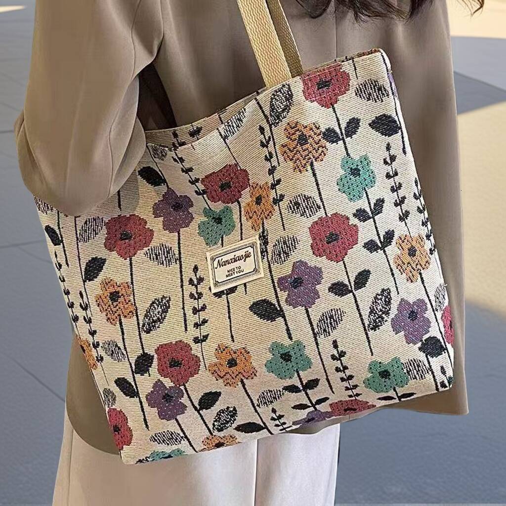 2025 Autumn New Handbag Inner Sail Bag bag Handbag Simple, niche, large design capacity, women's commuting designer shoulder bag
