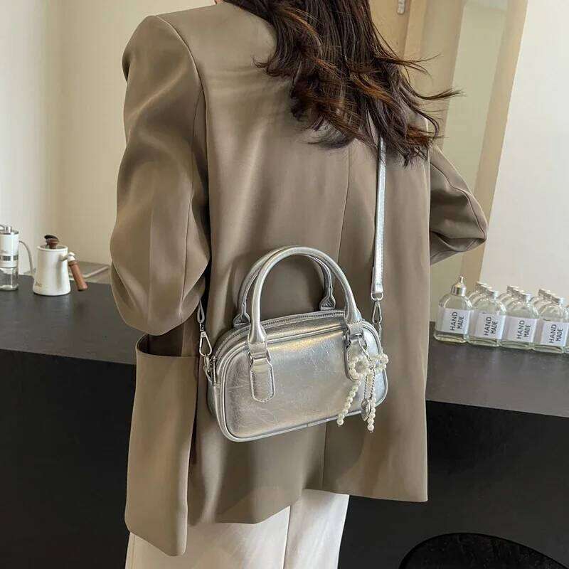 Solid Color Summer Versatile 2024 New Fashionable Design Sense Niche Crossbody For Women's Handheld Small Square Bag