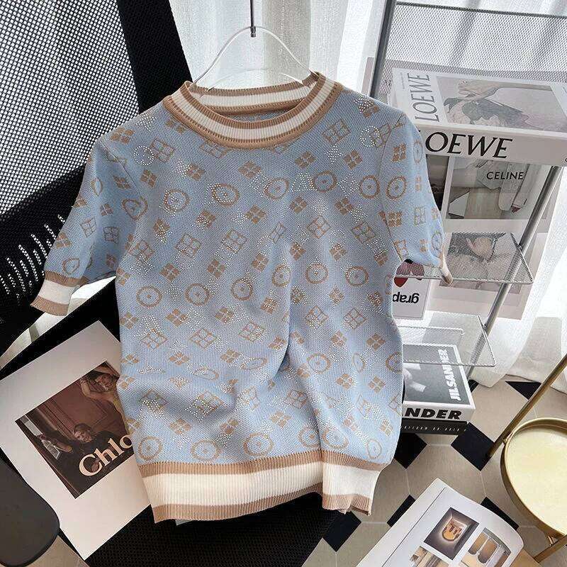 New 2024 Summer Women Short Sleeve Fashion Knit Glitter Stones Tshirt Femme Vintage Designer Slim Leisure T-Shirt Tops