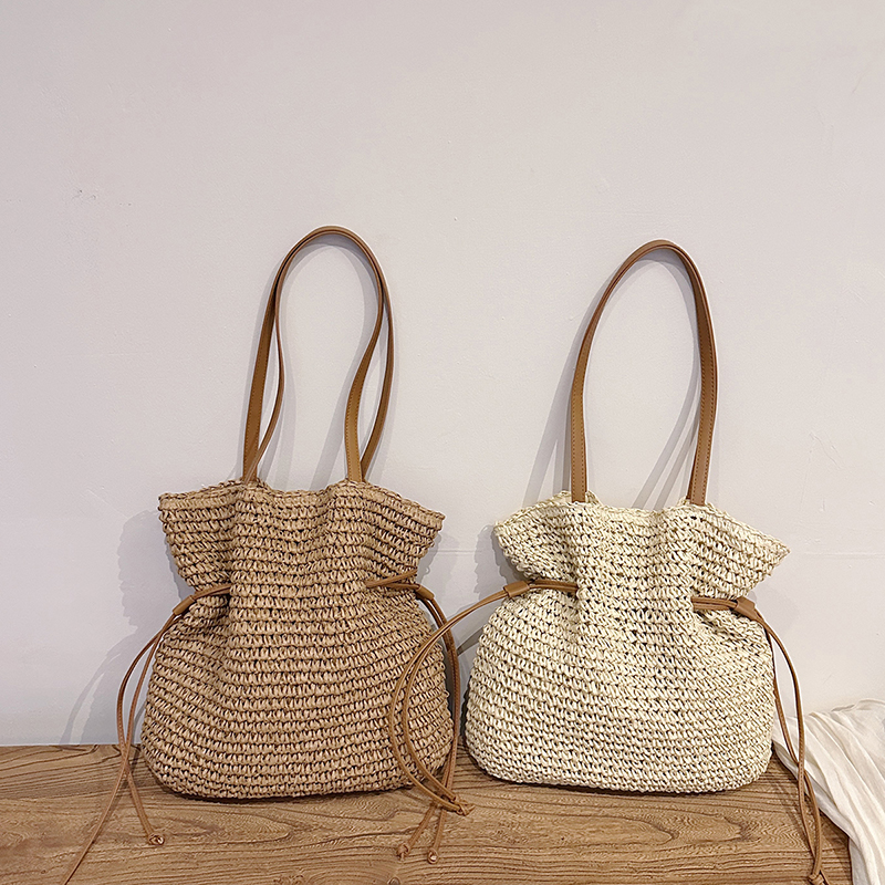 2025 New Women's Essential Fashion Handbag Japanese Fashion Trend Versatile Large Capacity Elegant Women's Commuter Shoulder Bag Women'