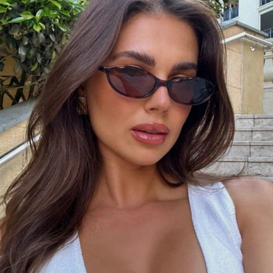 Retro Oval Frame Sunglasses Fashion Personalized Trendy Small Frame Sunglasses Punk Cat Eyes Sunshade Sun Protection Glasses 250829