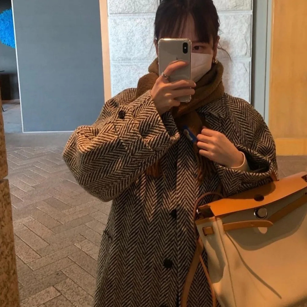 Womens Winter Vintage Chevron Long Wool Coat Jacket with Belt Oversize Woolen Overcoat Single Breasted Warm Outerwears 2023 250828