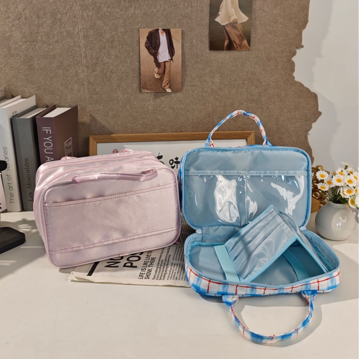 2025 Autumn New Elegant Makeup Bag Simple, Lightweight, Large Capacity Travel Double Zipper Storage Bag Handheld Toilet Bag Designer Handbag