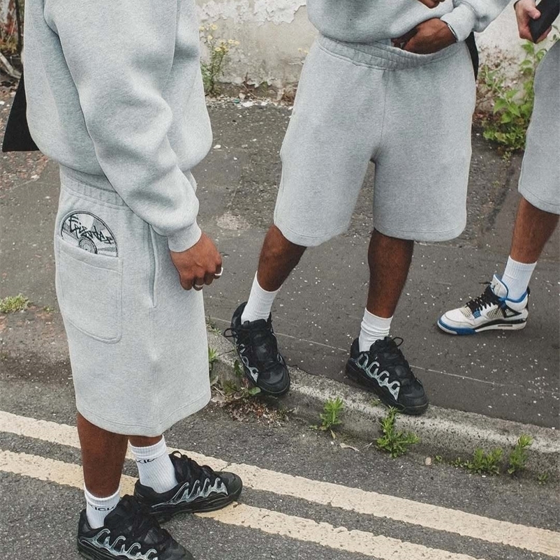 Grey Disc Pattern Mens Shorts Set Sporty Casual Wear Comfortable Loose Tracksuit Breathable Fabric Minimalist Modern Athleisure y250828