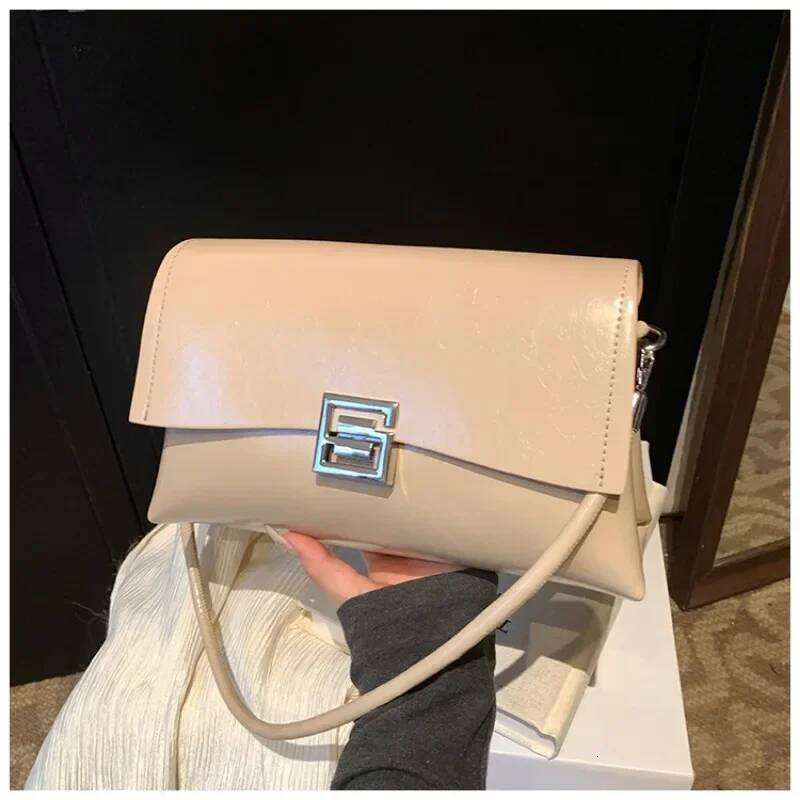 Timeless Minimalist Crossbody Bag For Women - High-End Leather Vintage Tote With Designer Letter